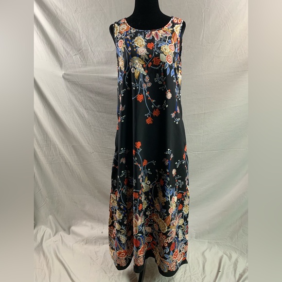 Floral Print Tank Dress With Pockets - Picture 6 of 9